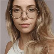 Estudié bachillerato de artes, y ahora estoy en la universidad dando magisterio